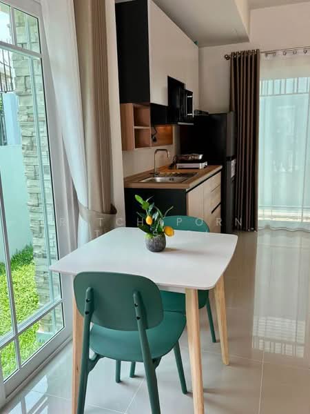 บ้านให้เช่า – โซนสันนาเม็ง | สันทราย เชียงใหม่ ค่าเช่า 25,000 บาท / เดือน รหัสทรัพย์ : No.12H530, Chiang Mai, San Na Moeng, San Sai, Chiang Mai, 2 Bedrooms, 110 sqm, Single Detached House For Rent, by Rutchaporn Tunsiri, 500334258 - DDproperty.com