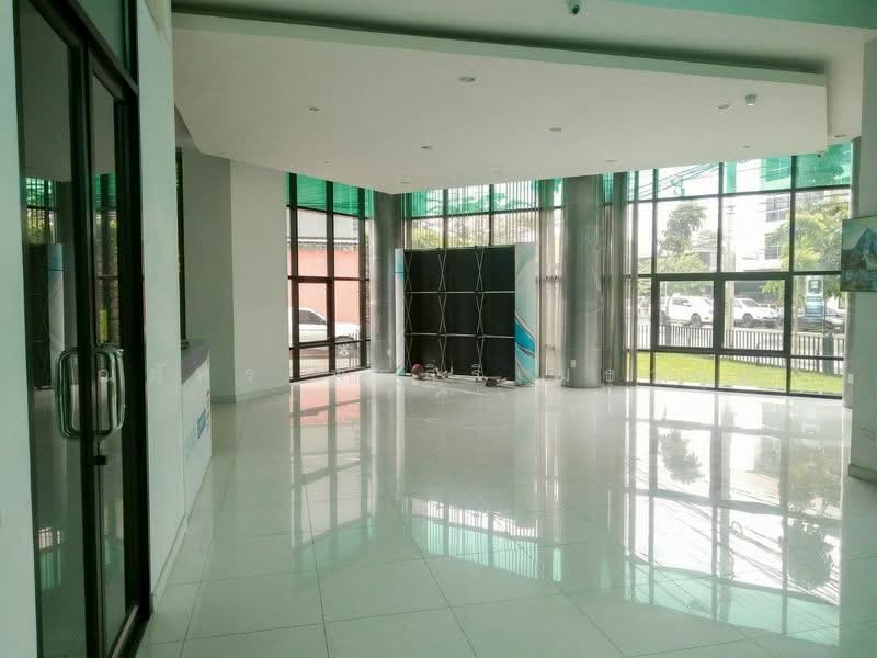 ขาย/ให้เช่า อาคารสำนักงาน 4ชั้น 1,700 ตรม ที่พักชั้นบน พร้อมดาดฟ้า รามอินทรา ถนนคู้บอน กรุงเทพฯ, กรุงเทพ, ถนนคู้บอน, คันนายาว, กรุงเทพ, 1,700 ตร.ม., ตึกแถว-อาคารพาณิชย์ ให้เช่า, โดย ณภัทร พรสิริเมธากุล, 500334297 - DDproperty.com