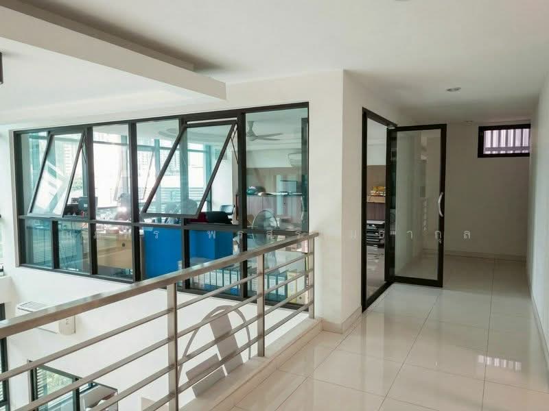 ขาย/ให้เช่า อาคารสำนักงาน 4ชั้น 1,700 ตรม ที่พักชั้นบน พร้อมดาดฟ้า รามอินทรา ถนนคู้บอน กรุงเทพฯ, Bangkok, ถนนคู้บอน, Khan Na Yao, Bangkok, , 1,700 sqm, Shophouse For Rent, by ณภัทร พรสิริเมธากุล, 500334297 - DDproperty.com