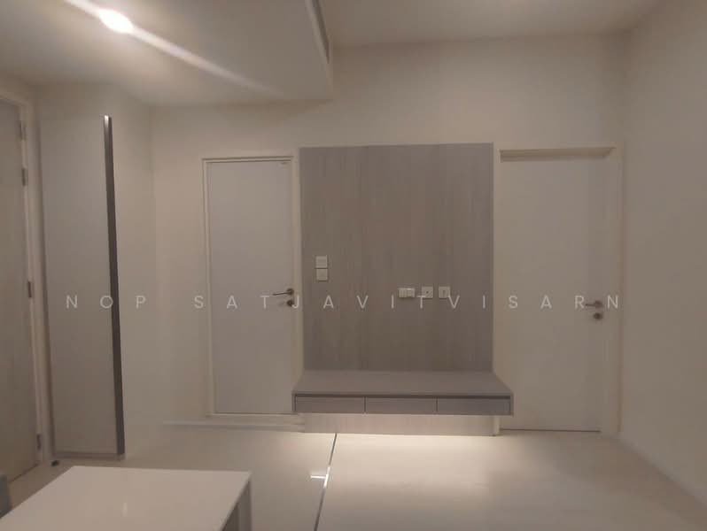Mazarine Ratchayothin, Bangkok, Soi Phahonyothin 30, Phahonyothin Road, Chan Kasem, Chatuchak, Bangkok, 2 Bedrooms, 43 sqm, Condo For Sale, by Nop Satjavitvisarn, 500334363 - DDproperty.com