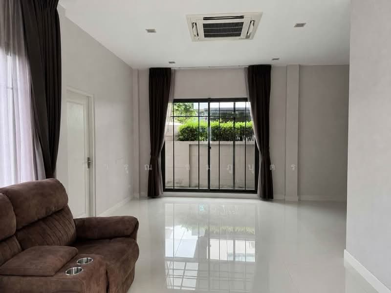 Bangkok Boulevard Sathorn-Pinklao 2, Nonthaburi, Bang Kruai-Chong Thanom Road, Mahasawat, Bang Kruai, Nonthaburi, 4 Bedrooms, 248 sqm, Single Detached House For Rent, by การุณ ชมภูบุตร, 500334412 - DDproperty.com