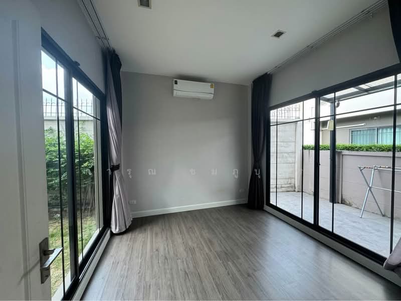 Bangkok Boulevard Sathorn-Pinklao 2, Nonthaburi, Bang Kruai-Chong Thanom Road, Mahasawat, Bang Kruai, Nonthaburi, 4 Bedrooms, 248 sqm, Single Detached House For Rent, by การุณ ชมภูบุตร, 500334412 - DDproperty.com