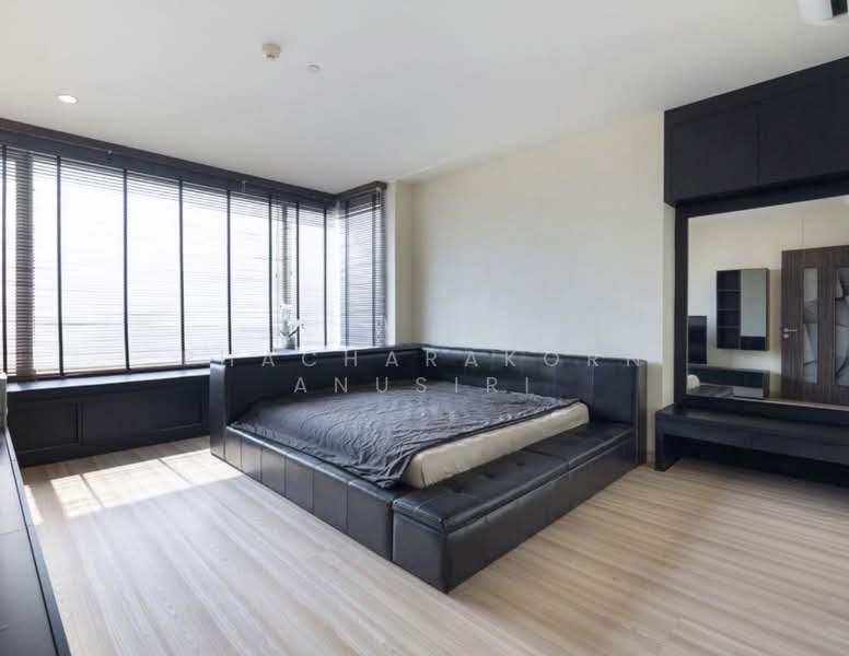 Watermark Chaophraya, Bangkok, Soi Charoennakorn 39-41, Charoennakorn Road, Bang Lam Phu Lang, Khlong San, Bangkok, 3 Bedrooms, 145 sqm, Condo For Sale, by Phacharakorn Anusiri, 500334456 - DDproperty.com