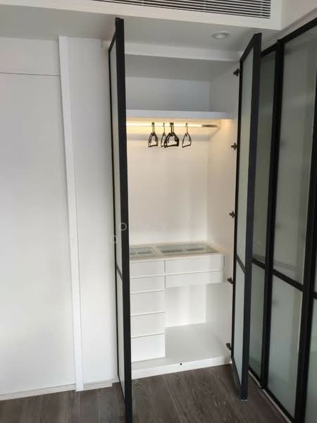 MUNIQ Sukhumvit 23, Bangkok, 17 Sukhumvit 23, Khlongtoei Nua, Watthana, Bangkok, 1 Bedroom, 43 sqm, Condo For Rent, by Somrad Phoopruksachart, 500334476 - DDproperty.com