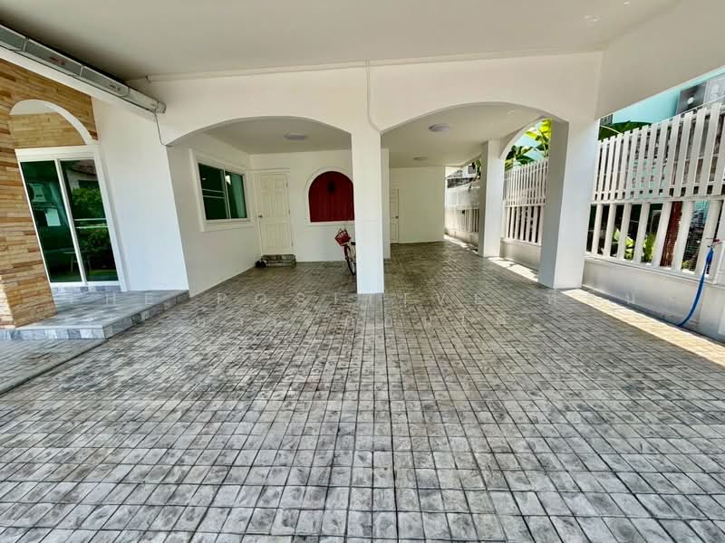Pool Villa – Khwan Wiang Village, Chiang Mai, Hang Dong, Hang Dong, Chiang Mai, 4 Bedrooms, 274 sqm, Single Detached House For Rent, by The Positive ที่ดิน บ้าน คอนโด, 500334533 - DDproperty.com