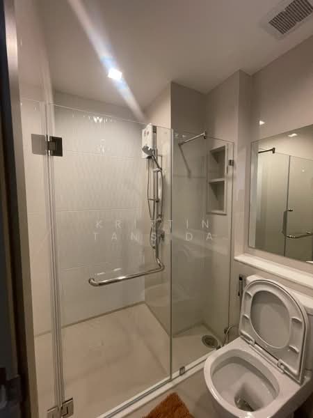 Life Asoke Hype, Bangkok, 339 Chaturathit Rd, Makkasan, Ratchathewi, Bangkok, 1 Bedroom, 32 sqm, Condo For Rent, by Krittin Tansida, 500334536 - DDproperty.com