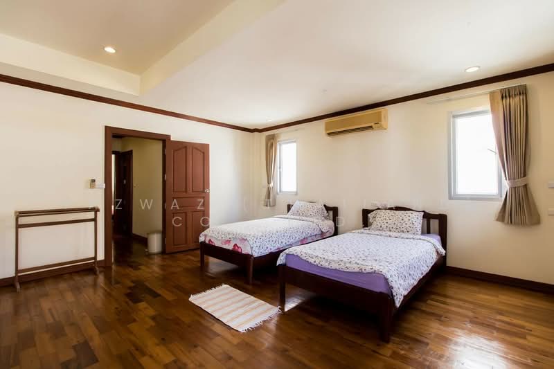 Spacious 4BR Villa for Sale in Patong Phuket Near Beach & Lifestyle Hub, Phuket, Patong, Kathu, Phuket, 4 Bedrooms, 216 sqm, Villa For Sale, by Fazwaz (Thailand) Co., Ltd., 500334539 - DDproperty.com