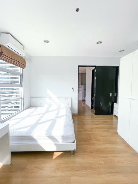 Baan Klang Krung Siam-Pathumwan, Bangkok, Petchburi Road, Thanon Phetchaburi, Ratchathewi, Bangkok, 1 Bedroom, 48 sqm, Condo For Sale, by Suthana Tungsriouya, 500334542 - DDproperty.com