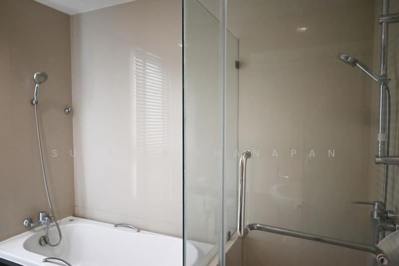 Nusasiri Grand, Bangkok, Soi Sukhumvit 42, Phra Kanong, Khlong Toei, Bangkok, 3 Bedrooms, 136 sqm, Condo For Rent, by Supatra Khanapan, 500334614 - DDproperty.com