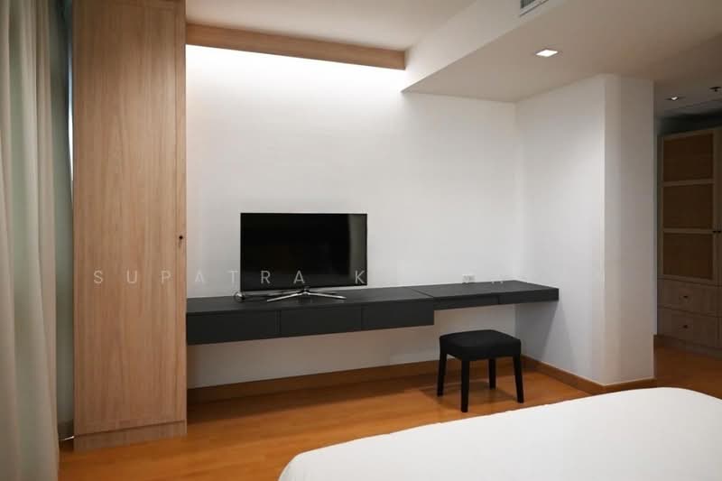Nusasiri Grand, Bangkok, Soi Sukhumvit 42, Phra Kanong, Khlong Toei, Bangkok, 3 Bedrooms, 136 sqm, Condo For Rent, by Supatra Khanapan, 500334614 - DDproperty.com