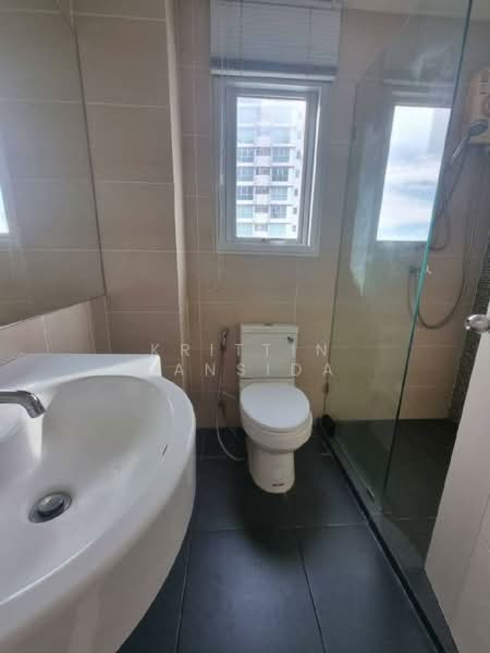 Centric Sathorn-St Louis, Bangkok, Sathorn Nua Road, Yan Nawa, Sathon, Bangkok, 2 Bedrooms, 60 sqm, Condo For Rent, by Krittin Tansida, 500334631 - DDproperty.com