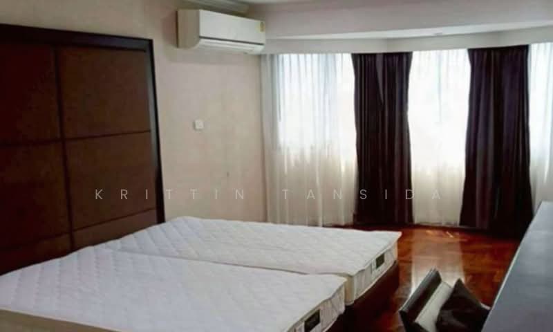 Baan Suanpetch, Bangkok, 18 Soi Sukhumvit 39, Khlong Tan Nua, Watthana, Bangkok, 2 Bedrooms, 134 sqm, Condo For Sale, by Krittin Tansida, 500334680 - DDproperty.com