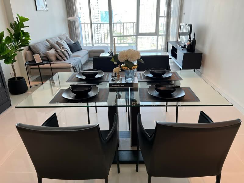 Fullerton Sukhumvit, Bangkok, Sukhumvit Road, Khlong Tan Nua, Watthana, Bangkok, 2 Bedrooms, 105 sqm, Condo For Rent, by Decalf Simon, 500334754 - DDproperty.com