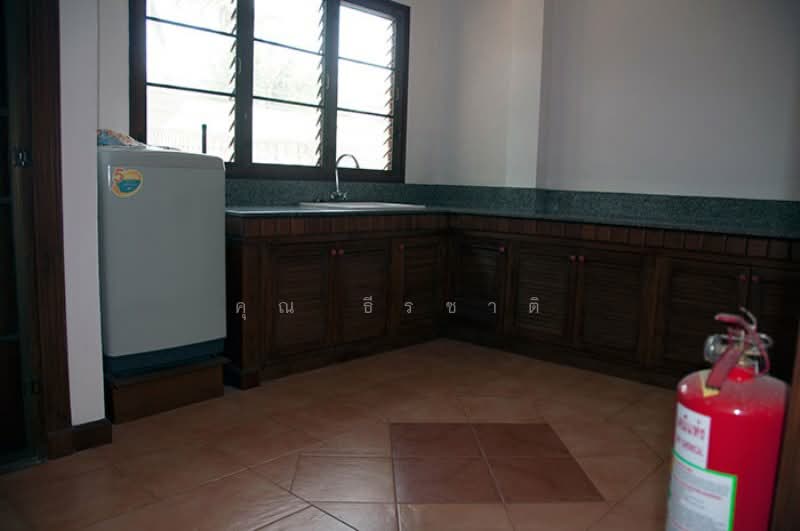 House for rent area Suthep Rd.near Ton Payom Market : ให้เช่าบ้านย่าน ถ.สุเทพ ใกล้ตลาดต้นพยอม, เชียงใหม่, สุเทพ, เมืองเชียงใหม่, เชียงใหม่, 180 ตร.ม., บ้านเดี่ยว ให้เช่า, โดย คุณ ธีรชาติ, 500334759 - DDproperty.com