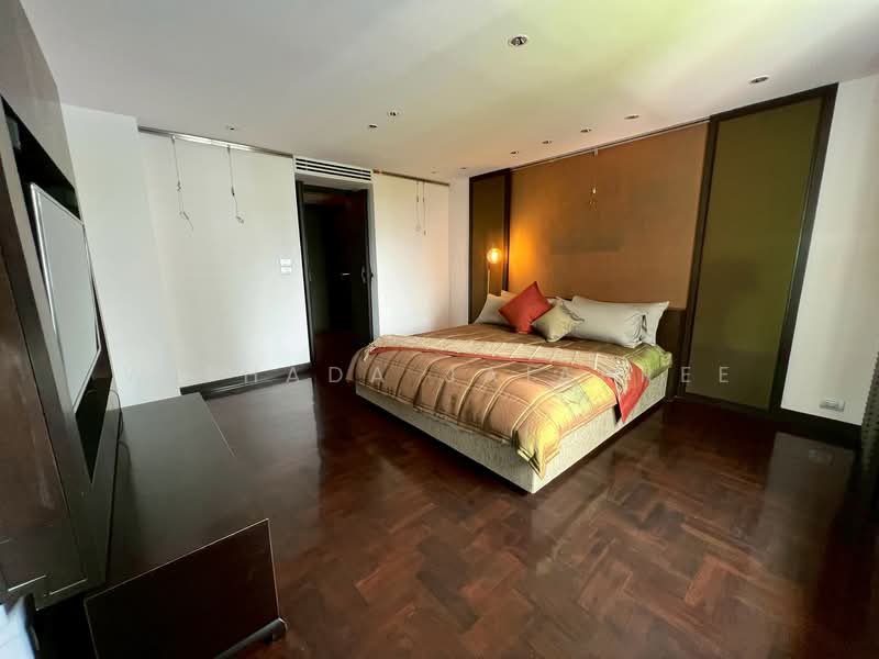 Kallista Mansion, Bangkok, 64 Soi Sukhumvit 11, Khlongtoei Nua, Watthana, Bangkok, 2 Bedrooms, 298 sqm, Condo For Sale, by Withada Jaiarree, 500334761 - DDproperty.com