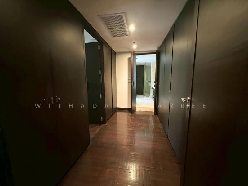Kallista Mansion, Bangkok, 64 Soi Sukhumvit 11, Khlongtoei Nua, Watthana, Bangkok, 2 Bedrooms, 298 sqm, Condo For Sale, by Withada Jaiarree, 500334761 - DDproperty.com