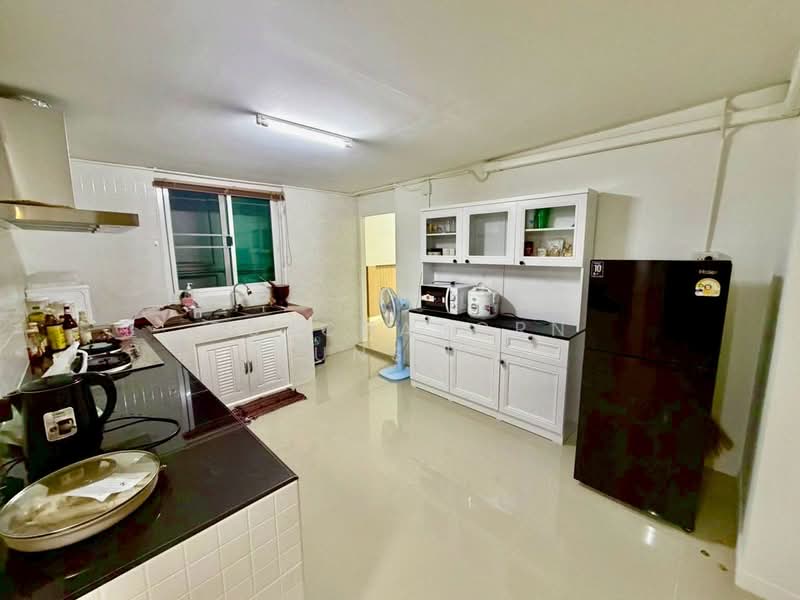 Pool Villa ให้เช่า – ใกล้โรงเรียนนานาชาติลานนา-หางดง เพียง 10 นาที ค่าเช่า 40,000 บาท/เดือนNo.14P028, Chiang Mai, San Phak Wan, Hang Dong, Chiang Mai, 4 Bedrooms, 150 sqm, Single Detached House For Rent, by Rutchaporn Tunsiri, 500334783 - DDproperty.com