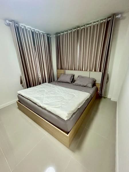 Pool Villa ให้เช่า – ใกล้โรงเรียนนานาชาติลานนา-หางดง เพียง 10 นาที ค่าเช่า 40,000 บาท/เดือนNo.14P028, Chiang Mai, San Phak Wan, Hang Dong, Chiang Mai, 4 Bedrooms, 150 sqm, Single Detached House For Rent, by Rutchaporn Tunsiri, 500334783 - DDproperty.com