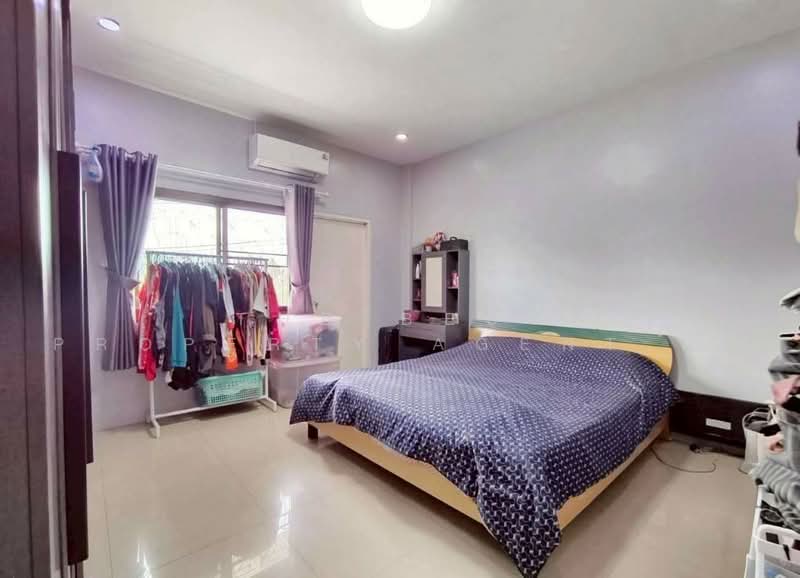 อาคารพาณิชย์บ้านใหม่ นครราชสีมา, Nakhon Ratchasima, Ban Mai, Muang Nakhon Ratchasima, Nakhon Ratchasima, , 100 sqm, Shophouse For Sale, by The Best Property Agent ย้งยี้, 500334792 - DDproperty.com