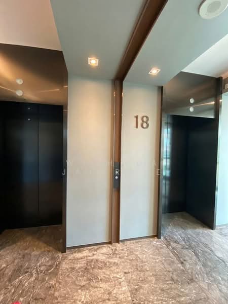 185 Rajadamri : 185 ราชดำริ, กรุงเทพ, 185 ถนนราชดำริ, ลุมพินี, ปทุมวัน, กรุงเทพ, 70 ตร.ม., คอนโด ให้เช่า, โดย Withada Jaiarree, 500334800 - DDproperty.com