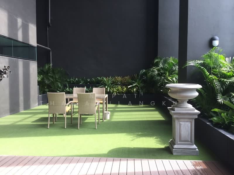 The Capital Ekamai-Thonglor, Bangkok, 2898 New Petchaburi Rd, Bang Kapi, Huai Khwang, Bangkok, 3 Bedrooms, 180 sqm, Condo For Sale, by Napat Thamakulangkul, 500334813 - DDproperty.com