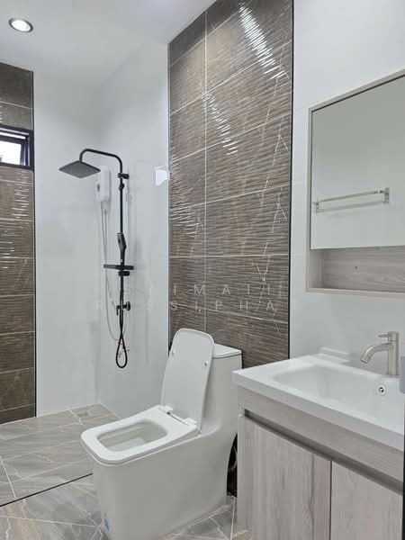 Newly built detached house for sale with private pool 3 bds, Chon Buri (Pattaya), Huai Yai, Bang Lamung (Pattaya), Chon Buri (Pattaya), 3 Bedrooms, 235 sqm, Single Detached House For Sale, by Saimaii Russiphat, 500334815 - DDproperty.com