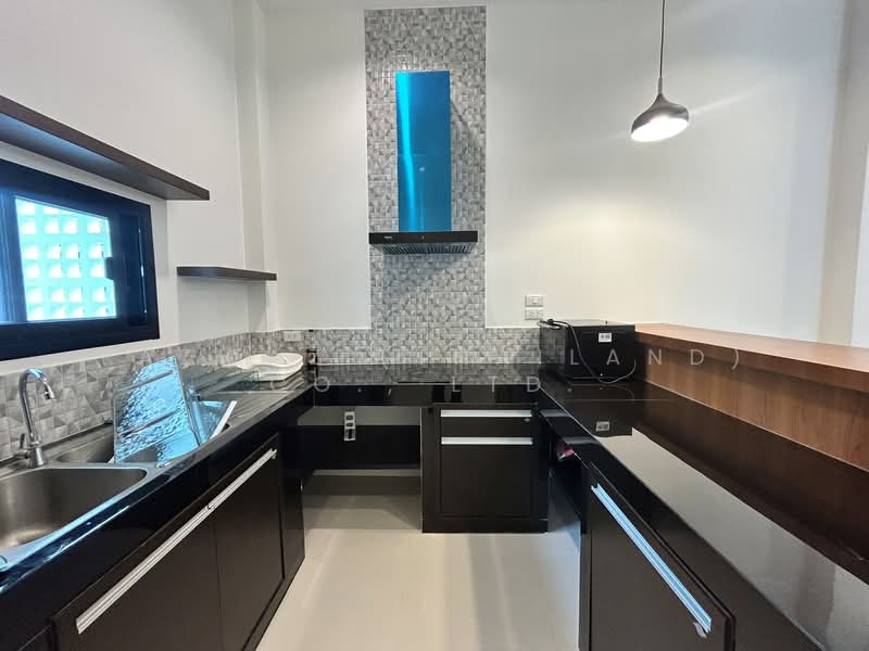 บ้านใหม่ 2 ห้องนอน ให้เช่าในฉลอง ภูเก็ต พร้อมอยู่ ทำเลสะดวกใกล้เมือง, ภูเก็ต, ฉลอง, เมืองภูเก็ต, ภูเก็ต, 160 ตร.ม., บ้านเดี่ยว ให้เช่า, โดย Fazwaz (Thailand) Co., Ltd., 500334816 - DDproperty.com