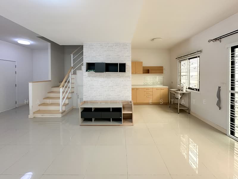 The Connect Don Mueang-Thoet Rachan, Bangkok, Thoet Rachan Road, Si Khan, Don Mueang, Bangkok, 3 Bedrooms, 120 sqm, Townhouse For Sale, by Haus Living Estate, 500334817 - DDproperty.com
