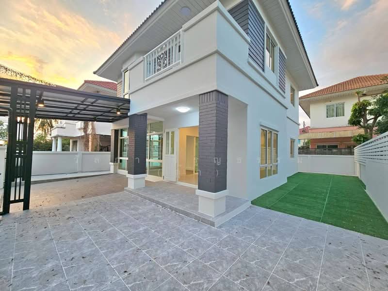 Maneerin Lake & Park and Nantana Garden Park Place, Pathum Thani, Tiwanon Road 345, Bang Khu Wat, Muang Pathum Thani, Pathum Thani, 4 Bedrooms, 220 sqm, Single Detached House For Sale, by Wanlapa Charoonthum, 500334827 - DDproperty.com