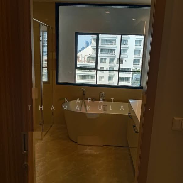 Sathorn 111, Bangkok, Thung Maha Mek, Sathon, Bangkok, 3 Bedrooms, 168 sqm, Apartment For Rent, by Napat Thamakulangkul, 500334832 - DDproperty.com