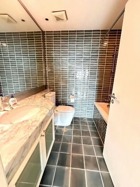 Sathorn Gardens, Bangkok, 39 South Sathorn Road, Thung Maha Mek, Sathon, Bangkok, 3 Bedrooms, 200 sqm, Condo For Rent, by Supatra Khanapan, 500334852 - DDproperty.com