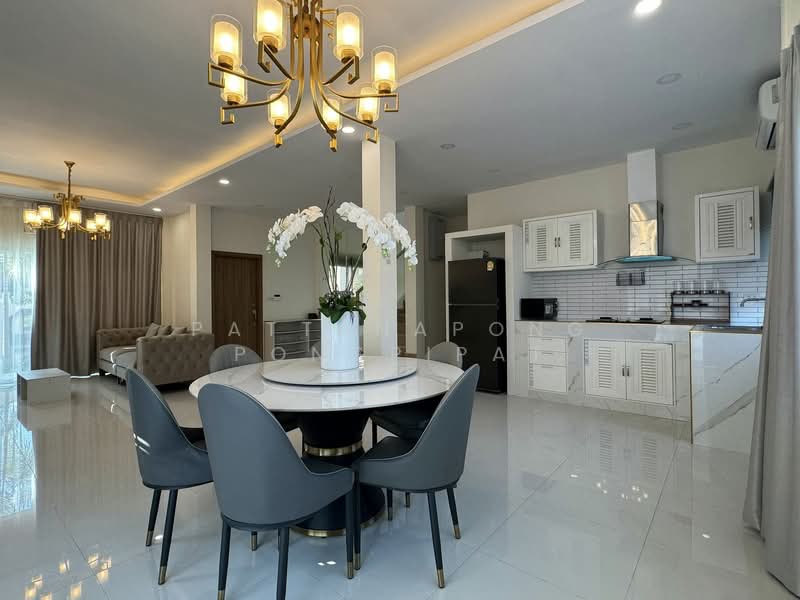 Baan Dusit Pattaya Garden, Chon Buri (Pattaya), Huai Yai, Bang Lamung (Pattaya), Chon Buri (Pattaya), 4 Bedrooms, 280 sqm, Single Detached House For Sale, by Pattanapong Pongpipat, 500334874 - DDproperty.com