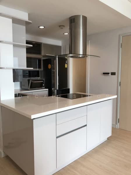 Fullerton Sukhumvit, Bangkok, Sukhumvit Road, Khlong Tan Nua, Watthana, Bangkok, 2 Bedrooms, 96 sqm, Condo For Rent, by Decalf Simon, 500334894 - DDproperty.com