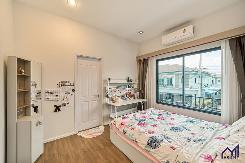 Grandio Bangkae, Bangkok, Klongnongyai Lak Song, Lak Song, Bang Khae, Bangkok, 4 Bedrooms, 350 sqm, Single Detached House For Sale, by NATTHAPOL Sakulboontanom, 500334916 - DDproperty.com
