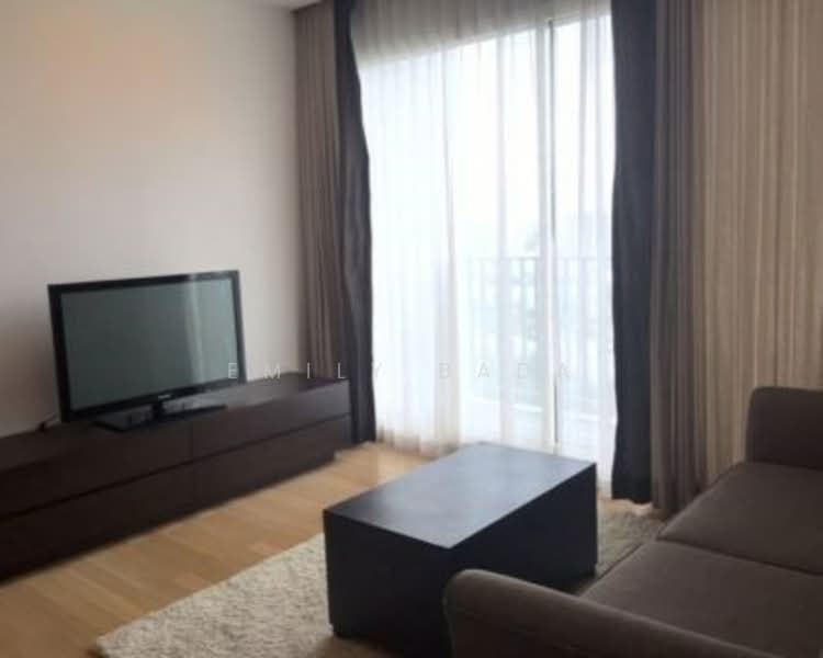 Siri At Sukhumvit, Bangkok, 902 Sukhumvit Road, Phra Kanong, Khlong Toei, Bangkok, 2 Bedrooms, 70 sqm, Condo For Rent, by Emily Bada, 500334917 - DDproperty.com