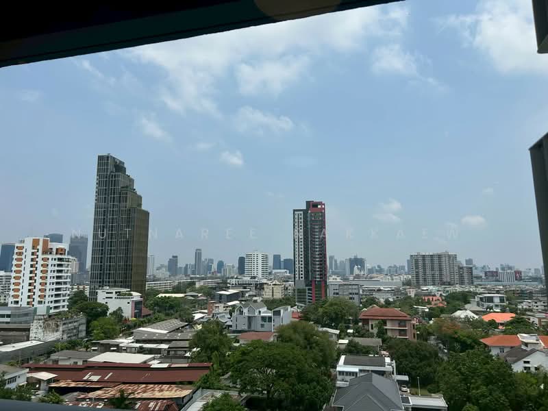Regal Sathon-Naradhiwas : รีเกิล สาทร-นราธิวาส, กรุงเทพ, ถนนนราธิวาสราชนครินทร์, ทุ่งมหาเมฆ, สาทร, กรุงเทพ, 35 ตร.ม., คอนโด ให้เช่า, โดย Nutnaree Nakkaew, 500334952 - DDproperty.com