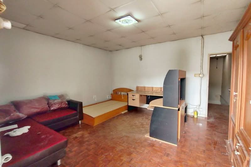ซอยพหลโยธิน 35, Bangkok, Lat Yao, Chatuchak, Bangkok, 2 Bedrooms, 120 sqm, Townhouse For Sale, by คุณโบว์, 500334966 - DDproperty.com