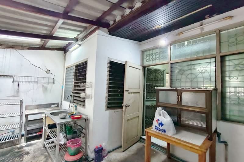 ซอยพหลโยธิน 35, กรุงเทพ, ลาดยาว, จตุจักร, กรุงเทพ, 120 ตร.ม., ทาวน์เฮ้าส์ ขาย, โดย คุณโบว์, 500334966 - DDproperty.com