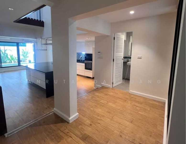 Townhouse soi Sukhumvit 49/4, กรุงเทพ, คลองตันเหนือ, วัฒนา, กรุงเทพ, 276 ตร.ม., ทาวน์เฮ้าส์ ขาย, โดย Kanrutai Dawruang, 500334984 - DDproperty.com