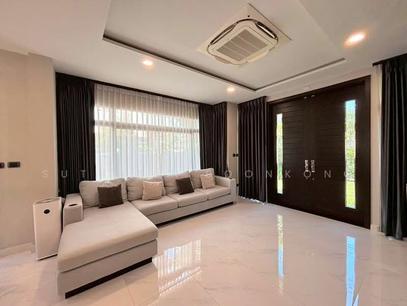 Perfect Masterpiece Sukhumvit 77, Samut Prakan, Soi Mu Ban Perfect Place Sukhumvit 77, Rachathewa, Bang Plee, Samut Prakan, 4 Bedrooms, 4 sqm, Single Detached House For Rent, by Suthasin Boonkong, 500335032 - DDproperty.com