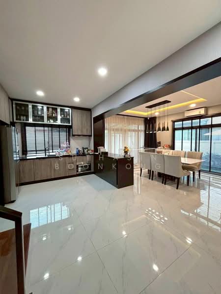 Perfect Masterpiece Sukhumvit 77 : เพอร์เฟค มาสเตอร์พีซ สุขุมวิท 77, สมุทรปราการ, ซอย หมู่บ้านเพอร์เฟคเพลส สุขุมวิท 77, ราชาเทวะ, บางพลี, สมุทรปราการ, 4 ตร.ม., บ้านเดี่ยว ให้เช่า, โดย Suthasin Boonkong, 500335032 - DDproperty.com