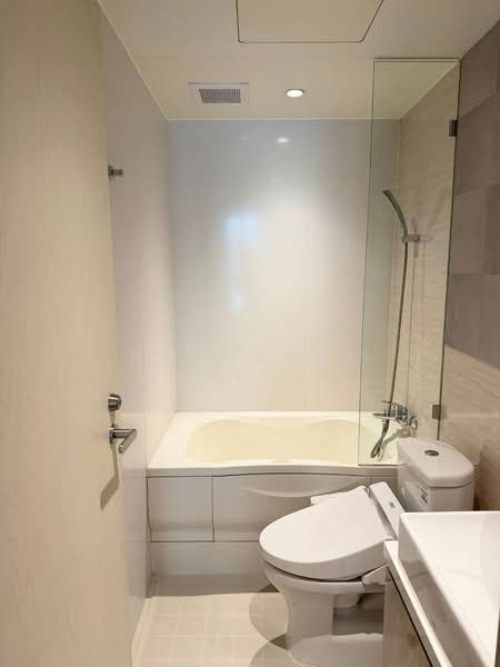 Runesu Thonglor 5, Bangkok, 82 Padi Madi Alley, Khlong Tan Nua, Watthana, Bangkok, 1 Bedroom, 34 sqm, Condo For Rent, by Nutnaree Nakkaew, 500335050 - DDproperty.com
