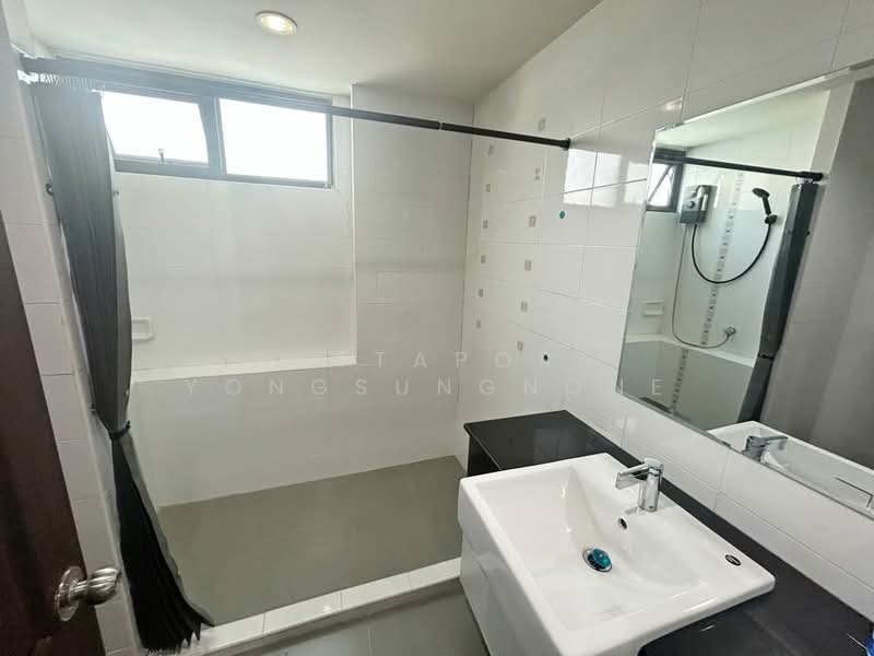 The Teak Bangna-Trad, Bangkok, Bangna-Trad 13, Bang Na, Bangkok, 2 Bedrooms, 78 sqm, Condo For Sale, by Pattaporn Yongsungnone, 500335073 - DDproperty.com