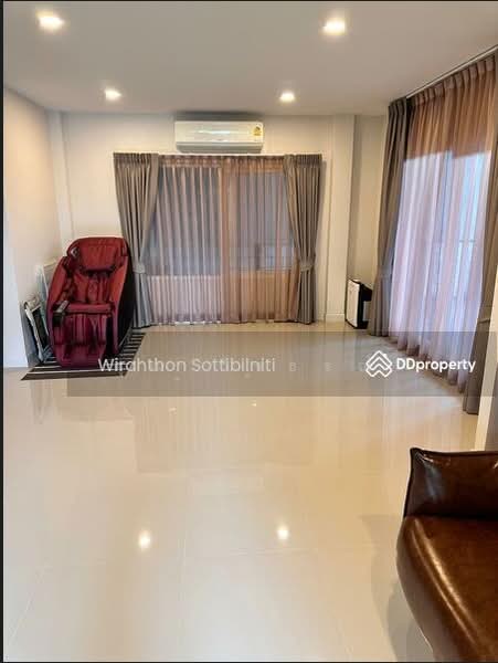 Centro Bangna-Wongwean, Bangkok, Kanchanaphisek Road, Dok Mai, Prawet, Bangkok, 4 Bedrooms, 174 sqm, Single Detached House For Sale, by คุณ วิรธรณ์, 500335119 - DDproperty.com