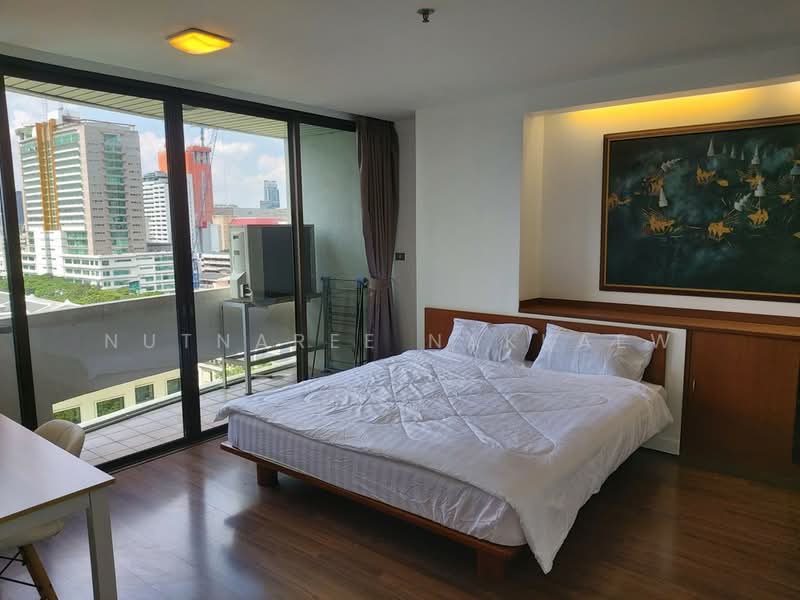 The Royal Place 1, Bangkok, Rajdamri, Lumphini, Pathum Wan, Bangkok, 1 Bedroom, 64 sqm, Condo For Rent, by Nutnaree Nakkaew, 500335121 - DDproperty.com