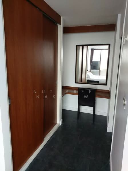 The Royal Place 1, Bangkok, Rajdamri, Lumphini, Pathum Wan, Bangkok, 1 Bedroom, 64 sqm, Condo For Rent, by Nutnaree Nakkaew, 500335121 - DDproperty.com