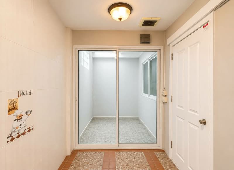 Pruksa Ville 50/2 Ramkhamhaeng, Bangkok, Ramkhamhaeng Road, Soi Miss Teen, Saphan Sung, Bangkok, 3 Bedrooms, 110 sqm, Townhouse For Sale, by กรกฤตย์ บุญสระ, 500335123 - DDproperty.com