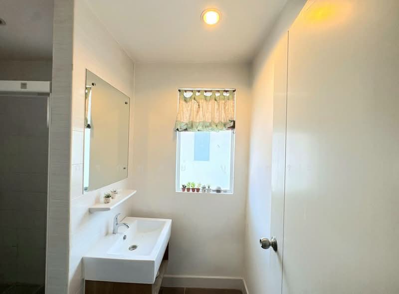 Pruksa Ville 50/2 Ramkhamhaeng, Bangkok, Ramkhamhaeng Road, Soi Miss Teen, Saphan Sung, Bangkok, 3 Bedrooms, 110 sqm, Townhouse For Sale, by กรกฤตย์ บุญสระ, 500335123 - DDproperty.com