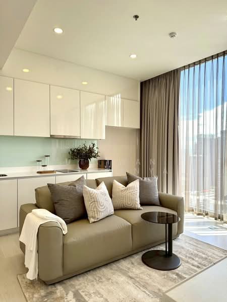 Mazarine Ratchayothin, Bangkok, Soi Phahonyothin 30, Phahonyothin Road, Chan Kasem, Chatuchak, Bangkok, 2 Bedrooms, 49 sqm, Condo For Rent, by Utaiwan Kiatpanya, 500335142 - DDproperty.com