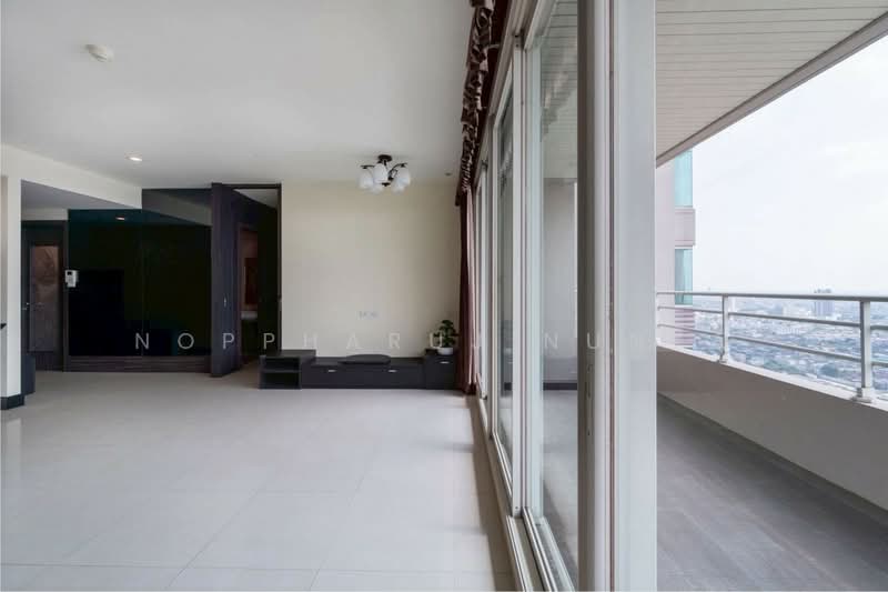 Watermark Chaophraya, Bangkok, Soi Charoennakorn 39-41, Charoennakorn Road, Bang Lam Phu Lang, Khlong San, Bangkok, 3 Bedrooms, 145 sqm, Condo For Sale, by Noppharuj Nunta, 500335151 - DDproperty.com